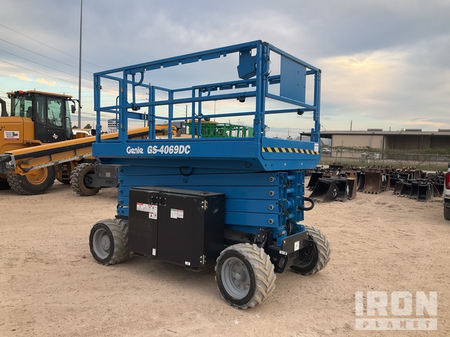 ELEVADOR TIJERA 2022 GENIE GS4069DC