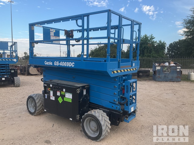ELEVADOR TIJERA 2022 GENIE GS4069DC