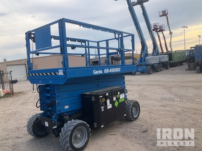 2022 GENIE GS-4069 DC Scissor Lift