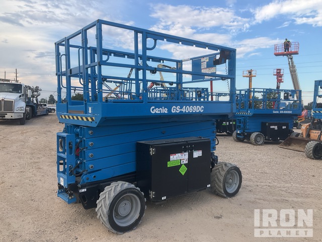 ELEVADOR TIJERA 2022 GENIE GS4069DC