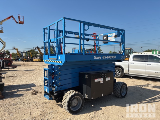 ELEVADOR TIJERA 2022 GENIE GS4069DC