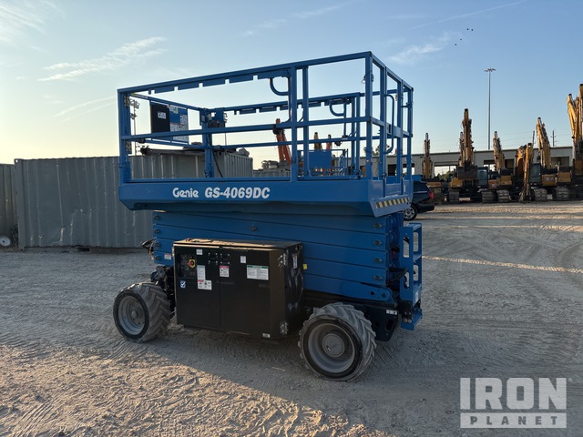 ELEVADOR TIJERA 2022 GENIE GS4069DC