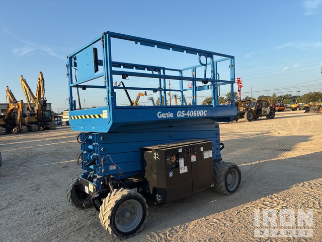 ELEVADOR TIJERA 2022 GENIE GS4069DC