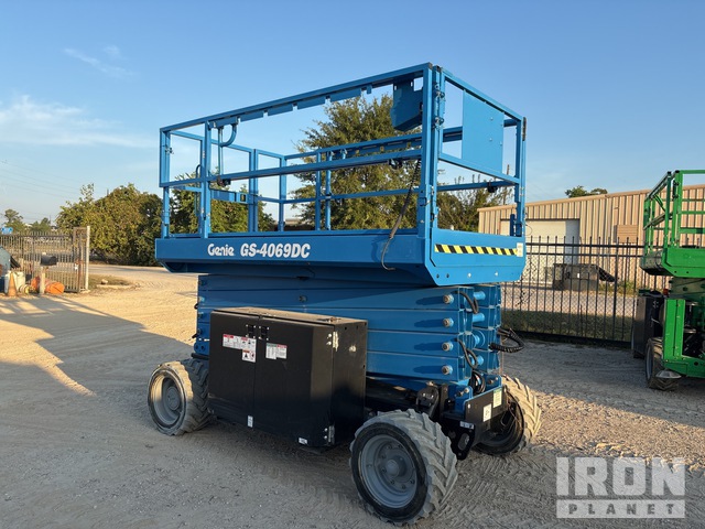 ELEVADOR TIJERA 2022 GENIE GS4069DC