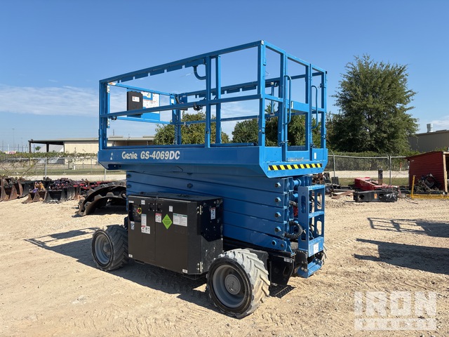 ELEVADOR TIJERA 2022 GENIE GS4069DC