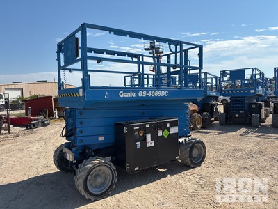 2022 GENIE GS-4069 DC Electric Scissor Lift