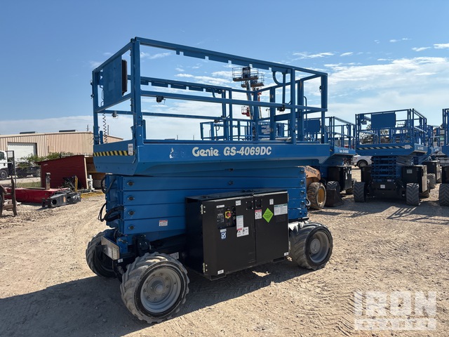 ELEVADOR TIJERA 2022 GENIE GS4069DC