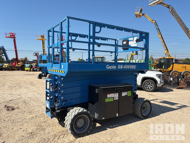 ELEVADOR TIJERA 2022 GENIE GS4069DC