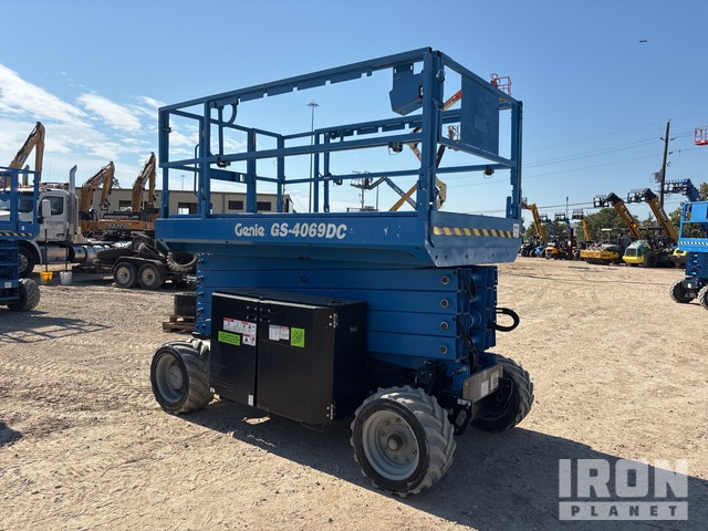 ELEVADOR TIJERA 2022 GENIE GS4069DC