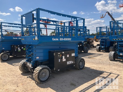 2022 GENIE GS-4069 DC Electric Scissor Lift