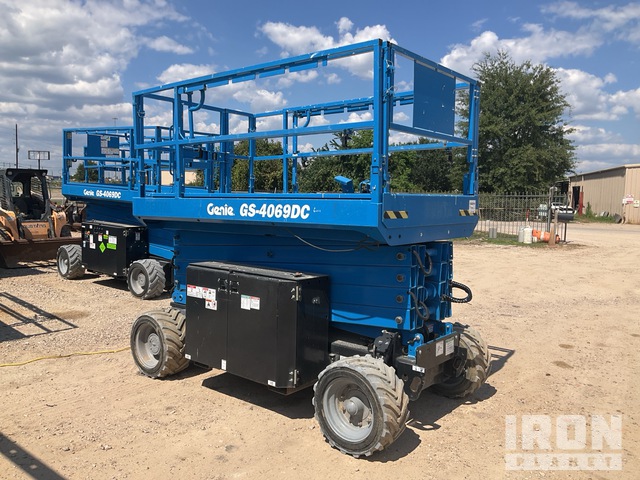 ELEVADOR TIJERA 2022 GENIE GS4069DC