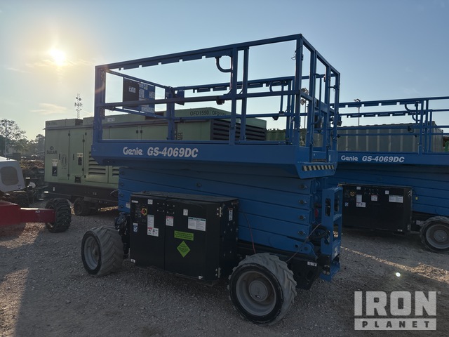 ELEVADOR TIJERA 2022 GENIE GS4069DC