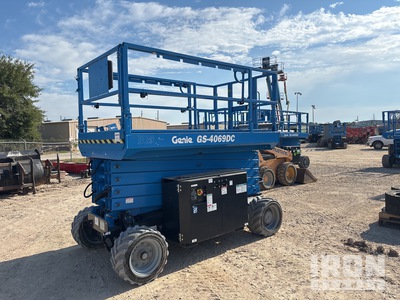 2022 GENIE GS-4069 DC Electric Scissor Lift