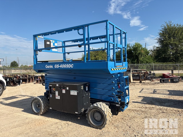 ELEVADOR TIJERA 2022 GENIE GS4069DC