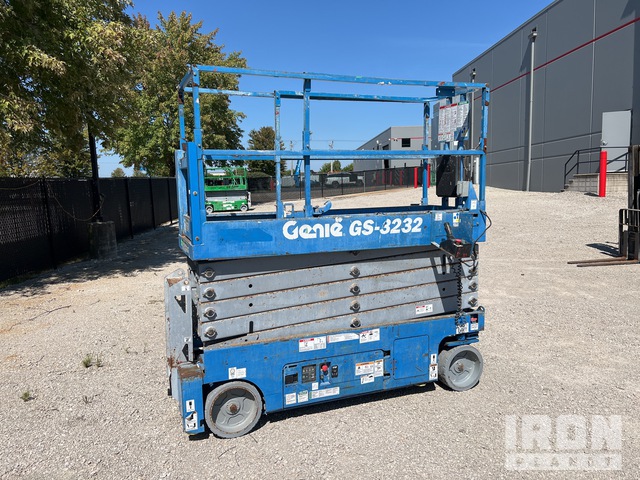 ELEVADOR TIJERA 2015 GENIE GS3232