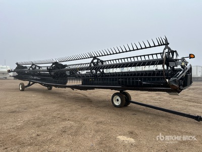 2014 MacDon FD75 45 ft Flex Draper Windrower Header