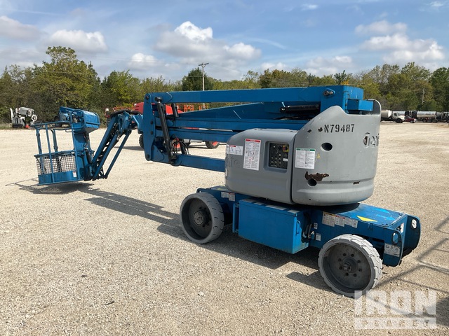ELEVADOR ARTICULADO 2013 GENIE Z4023NRJ