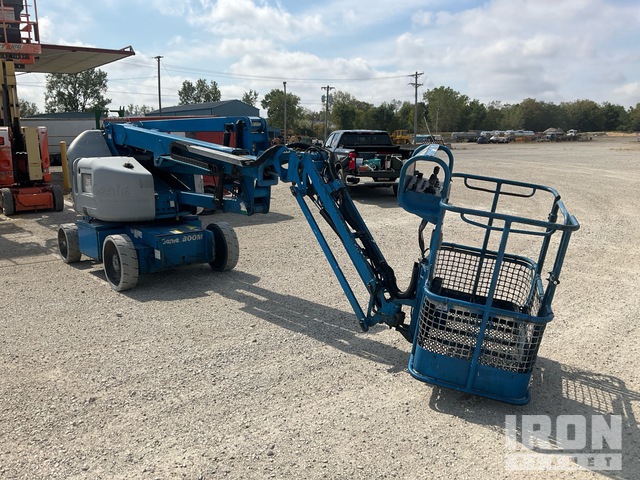 ELEVADOR ARTICULADO 2013 GENIE Z4023NRJ