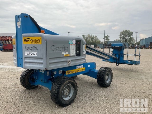 ELEVADOR TELESCóPICO 2015 GENIE 4WD S40