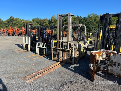 Clark C45L 8800 lb Forklift (Inoperable)