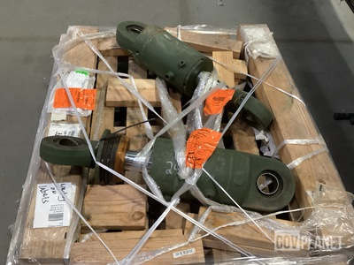 (2) Deere & Co AH208631 Linear Actuating Cylinder Assemblies