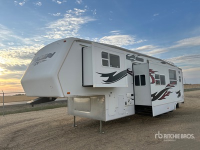 2007 Jayco Recon F36V-ZX 36 ft Tri/A Toy Hauler Travel Trailer