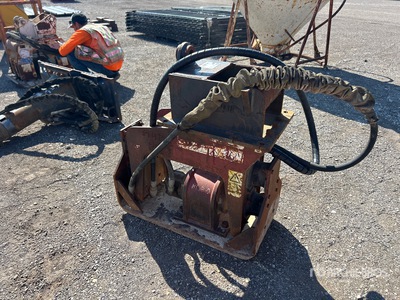 16 in Compacteur à plateau vibrant