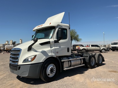 2019 Freightliner Cascadia 116 6x4 Day Cab Truck Tractor