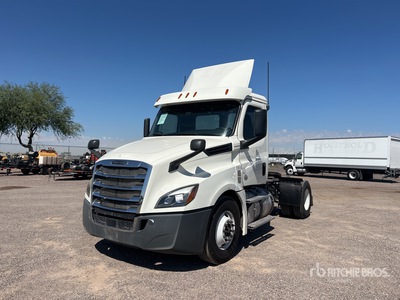 2019 Freightliner Cascadia 126 4x2 S/A Day Cab Truck Tractor
