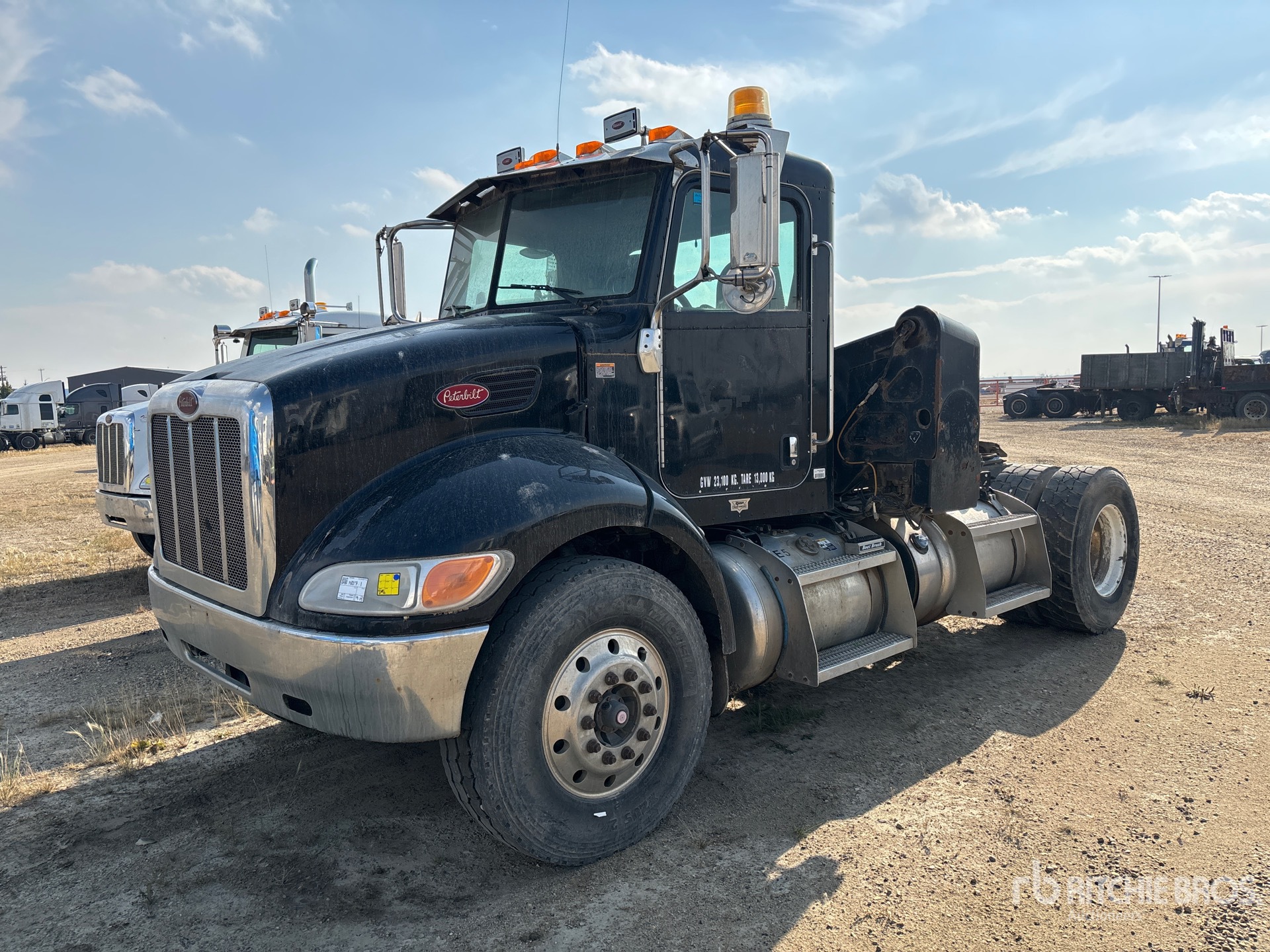 2013 Peterbilt 337 4x2 S/A Day Cab Truck Tractor