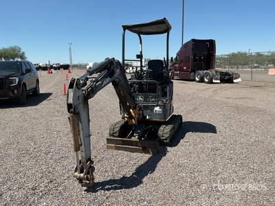 2015 John Deere 17D Mini Excavator