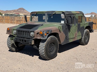 2007 AM General M1097R1 HMMWV 4 Door Soft Top w/Truck Body