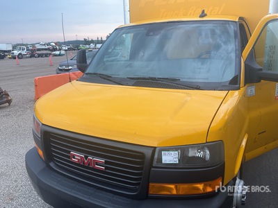 2021 GMC Savana G3500 4x2 Furgoneta caja cerrada