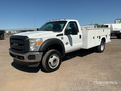 2013 Ford F-450 4x2 Utility Truck