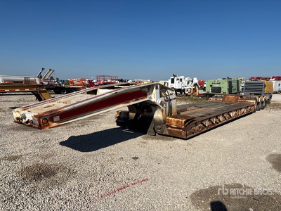 1986 Trail King Tri/A Lowboy Trailer
