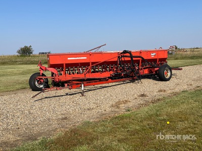 Massey Ferguson 360 17 ft 7 in Seed Drill