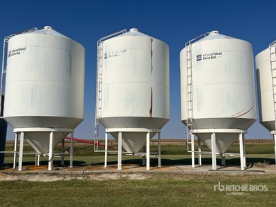 Wheatland 1212E +/- 40 ton Fertilizer Hopper Contenedor de grano
