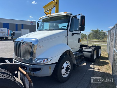 2013 International 8600 6x4 Day Cab Truck Tractor (Inoperable)