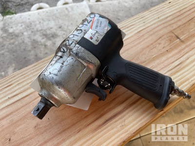 2020 UNIV TOOL UT8160P Pneumatic Demolition Breaker