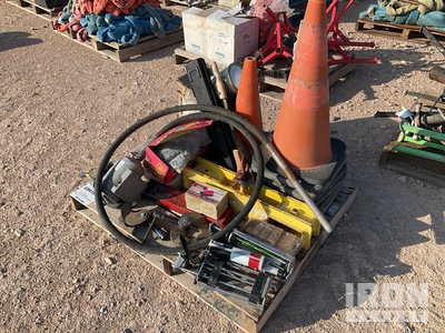 Quantity of (17) Shop Tools