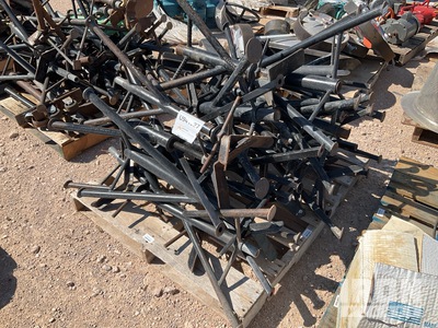 Quantity of (12) Pipe Stands