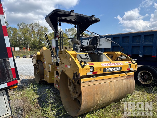 COMPACTADOR 2013 CATERPILLAR CB54XW