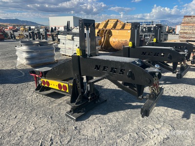 2025 Neks Hydraulic Fifth Wheel (Unused)