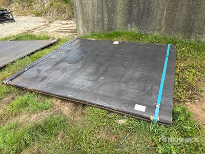 Quantity of (2) 2025 Kit Containers Steel 6 ft 2 in x 7 ft 3 in Stahlplatten (Unused)