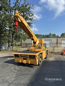 2007 Broderson IC-80-2G 9 ton Carry Deck Crane