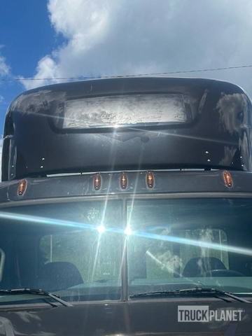 CAMIóN 2016 FREIGHTLINER