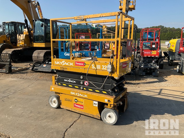 ELEVADOR TIJERA 2018 SKYJACK SJIII3219