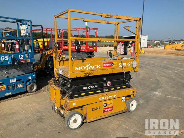 ELEVADOR TIJERA 2018 SKYJACK SJIII3219