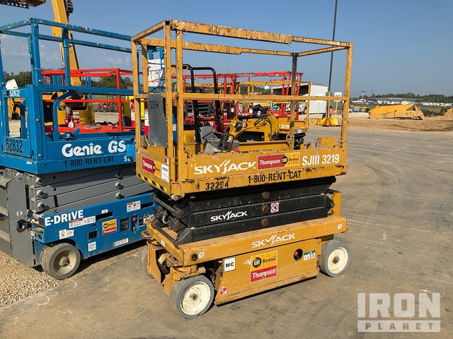 ELEVADOR TIJERA 2018 SKYJACK SJIII3219