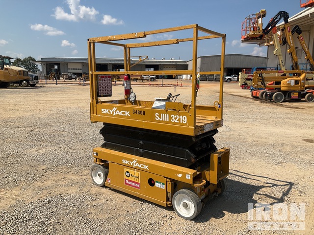 ELEVADOR TIJERA 2019 SKYJACK SJIII3219